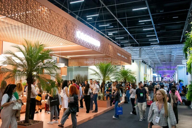 Feira Revestir 2.jpeg